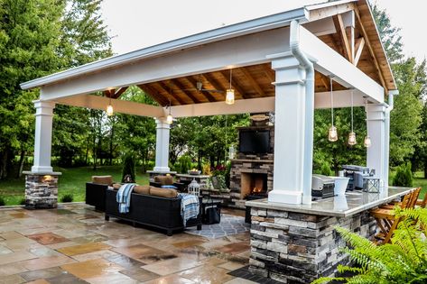 Pool Pavilion Ideas Outdoor Living, Pool Pavilion Ideas, Natural Stone Patio, Fireplace Patio, Fire Pit Outdoor, Pool Pavilion, Outdoor Fireplace Patio, Outdoor Patio Designs, Deck Designs Backyard