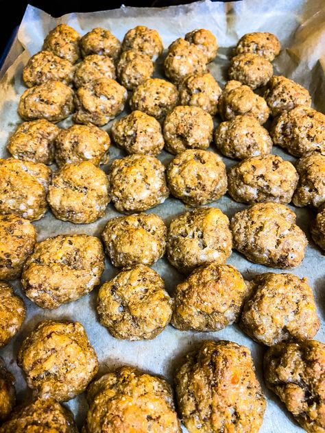 Sausage Balls Homemade, Homemade Sausage Balls No Bisquick, Sausage Balls From Scratch, Sourdough Discard Sausage Balls, Sourdough Sausage Balls, Sourdough Sausage Rolls, Sourdough Meatballs, Sourdough Appetizer Recipes, Sausage Balls No Bisquick