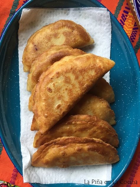 fried quesadillas on paper towel lined plate Fried Quesadilla Recipes, Deep Fried Quesadilla Recipes, Quesadilla Fritas, Deep Fried Quesadilla, Fried Flour Tortillas, Corn Tortillas Quesadillas, Fried Tacos Recipe Corn Tortillas, Fried Quesadilla, Fried Quesadilla Nachos