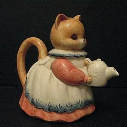 Cute Teapot, Novelty Teapots, Cat Teapot, Teapots And Cups, Chocolate Pots, 영감을 주는 캐릭터, Tea Pot Set, Kitty Cat, Tea Pot