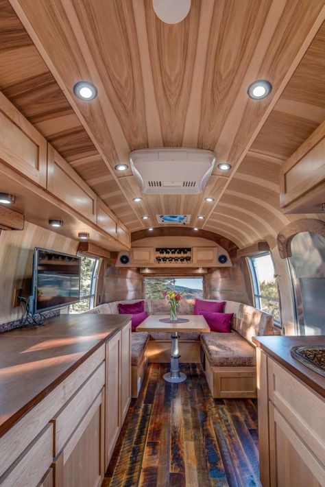 Camper Decor Ideas, Aesthetic Camper, Skoolie Interior, Skoolie Living, Small Travel Trailer, Airstream Decor, Camper Renovations, Rv Interiors, Airstream Restoration