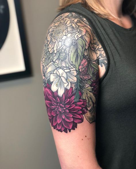 BOOKS OPEN👀 We added to this beautiful white wedding bouquet. New dahlia and hummingbird. • • • • #dahlia #floral #flower #flowers… | Instagram Dahlia Tattoo Sleeve, Dahlia Tattoo Color, Dahlia Tattoo Shoulder, Realistic Flower Tattoo Color, Daliah Flower Tattoos, Delilah Flower Tattoo, Color Floral Sleeve Tattoo, Dahlia Flower Tattoo, Bouquet Tattoos