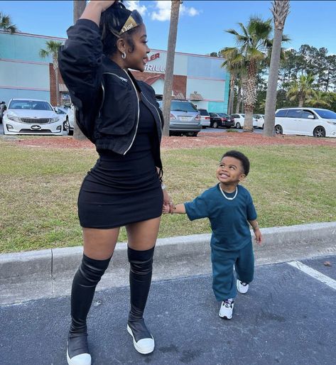 Loyal Armani, Jayda Wayda Outfit, Nba Baby, Famous Kids, Mommy And Son, Fashion Baby Girl Outfits, Mom Son, Lil Baby, Boy Mom