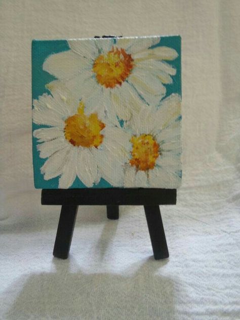 Mini Tela, Mini Toile, Shasta Daisies, Mini Easel, Canvas For Beginners, Acrylic Painting Flowers, Small Canvas Paintings, Easy Canvas Painting, Small Canvas Art