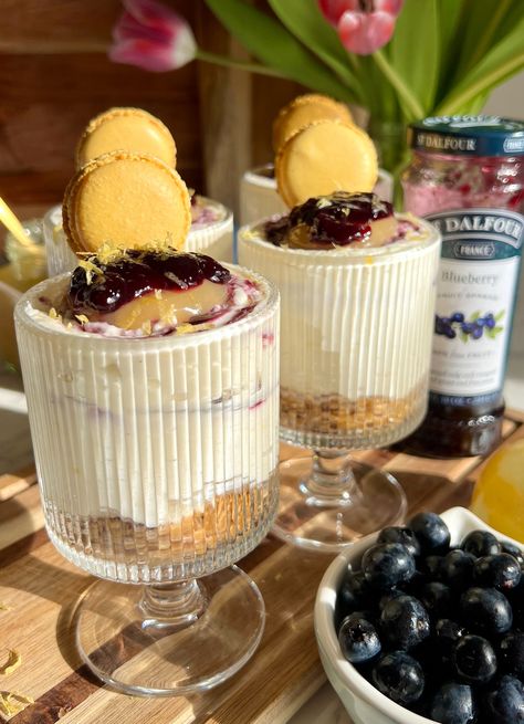 Lemon & Blueberry Mascarpone Cheesecake Cups — Violet Cooks Things Violet Cooks, Blueberry Mascarpone, Mascarpone Cheesecake, Mason Jar Desserts, Custard Pudding, Cheesecake Cups, Lemon Blueberry Muffins, Dessert In A Jar, Blueberry Fruit