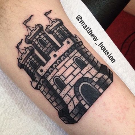 Followed it up with this custome castle #castle #fortress #allblack #blackworkers #traditional #tattoo #walkin @salonserpenttattoo Traditional Castle Tattoo, Castle Fortress, Castle Tattoo, Medieval Tattoo, Serpent Tattoo, Tatuaje A Color, Traditional Tattoo Design, Human Canvas, American Traditional Tattoo