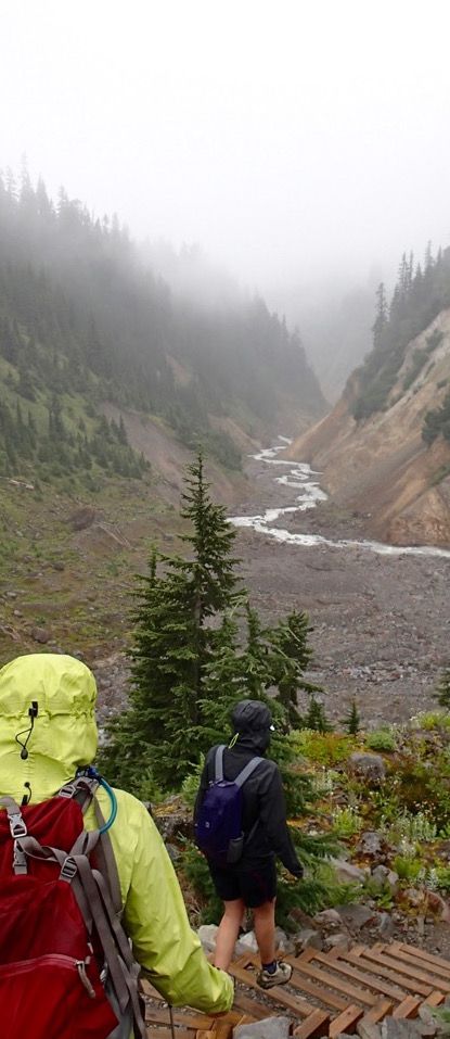 5 Tips for Hiking in the Rain Hiking In Rain Outfit, Rain Hiking Outfit, Hiking Rain Outfit, Rain Comfort, Rainy Hike, Homework Motivation, Hiking In The Rain, Walk In The Rain, Rainy Summer