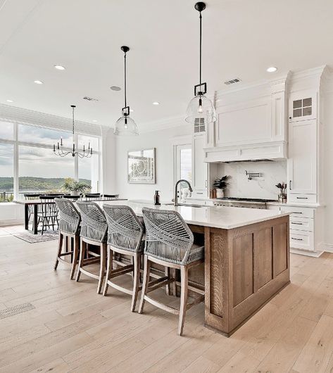 Kitchen Dark Island, Kitchen Island Makeover Ideas, White Oak Kitchen Island, Oak Kitchen Island, Island Makeover, Dark Island, Kitchen Island Makeover, Kitchen Dark, White Oak Kitchen