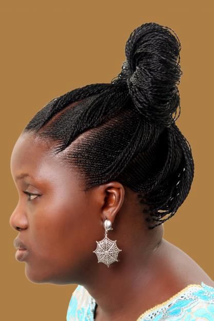 super tiny braids Cornrows Updo, Micro Braids Hairstyles, Twisted Hair, African Hair Braiding Styles, Hair Afro, Types Of Braids, Afrikaanse Mode, Updo Styles, Micro Braids