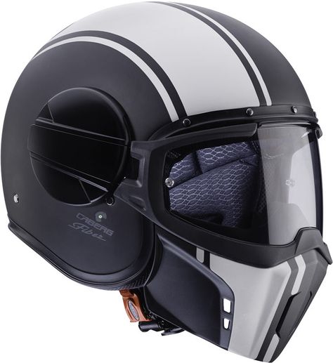 Le casque Caberg Ghost est un jet de type crossover amélioré White Motorcycle Helmet, Xjr 1300, Open Face Motorcycle Helmets, Moto Scrambler, White Motorcycle, Motorbike Helmet, Cafe Racer Build, Moto Vintage, Custom Helmets