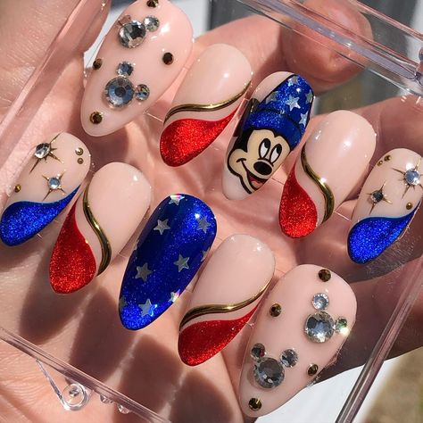 Absolutely LOVED doing this custom sorcerer Mickey set! Featuring my fav velvet cat eye technique and some gold chrome and rhinestones for the fullllll sorcerer effect 🥰😍 she’s taking these to Disney with her! Who wants more Disney nails!?!? Inspo for the swirl nails - @nailssjunkie Nails Design Disney, Sorcerer Mickey, Mickey Nails, Swirl Nails, Gel Press, Disney Nails, Gold Chrome, Nails Inspo, Disney Mickey