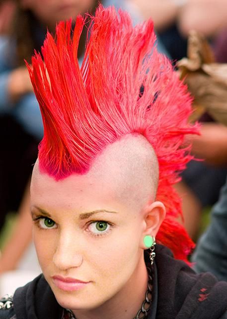 Punk Hairstyles Punk Mohawk, Mohawk Hair, Red Hairstyle, Mohawk Hairstyle, Mohawk Hairstyles For Women, Punk Hairstyles, Punk Rock Hair, Short Red Hair, Rock Hairstyles