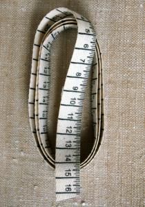 Centimeter Tape Trim - 16mm Saving Pictures, Choir Uniforms, Sewing Projects For Guys, Sewing Tape Measure, Purl Bee, Purl Soho, Tape Measures, Weathered White, Sewing Baskets