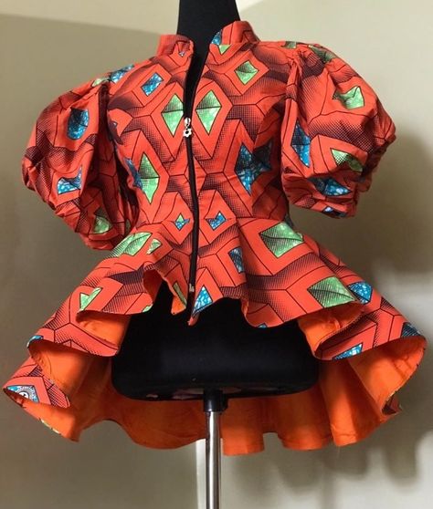 African Print Peplum Top, Ankara Blouse, African Blouses, African Print Tops, Long African Dresses, African Dresses For Kids, African Dresses Modern, Afrikaanse Mode, Peplum Tops