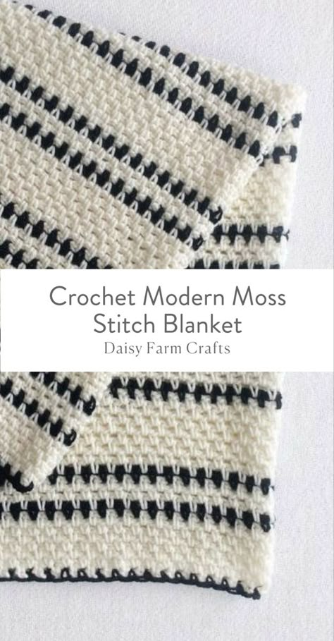 Beginner friendly pattern with a free pdf printable version. 3 Color Crochet Blanket, 2 Color Crochet Blanket Pattern, Moss Stitch Blanket, Hekel Patrone, Modern Haken, Crochet Modern, Yarn Ideas, Stitch Blanket, Fiber Crafts