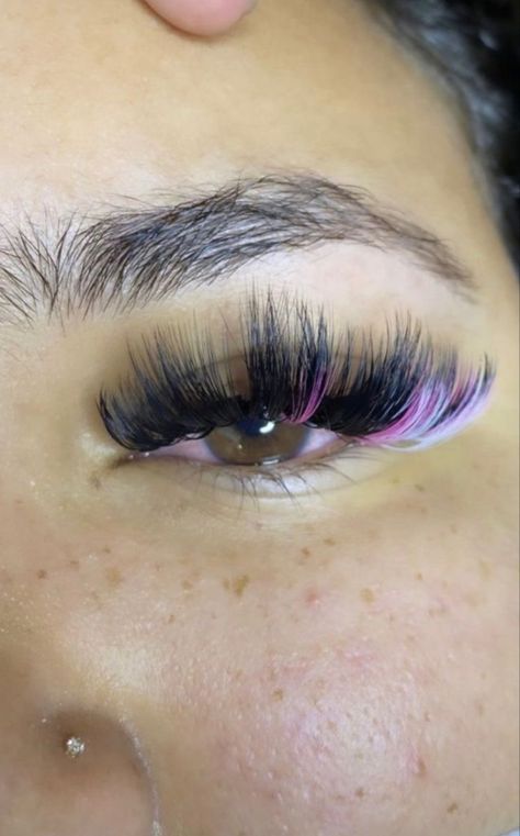 Lash Extensions With White, Lash Extensions With Purple, Pink Eyelash Extensions, Lash Maps, Black Eyelashes, Acrylic Nails Nude, Wet Set, Lash Extensions Styles, Perfect Eyelashes