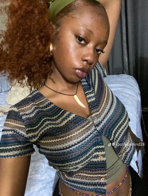 Dyed 4c Hair, Honey Blonde Natural Hair, Dyed Afro, Afro Hair Dye, Short 4c Hair, Hair Colour Inspo, Blonde Natural Hair, Cute Natural Hairstyles, Be Prettier