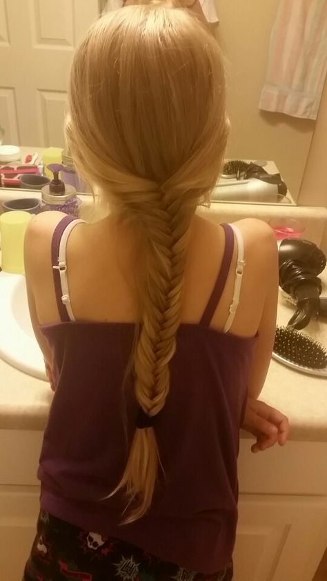 Fish tale braid Fish Tale Braids, Fish Braids, Fish Braid, Fish Tales, Little Miss, Hair Highlights, Curly Hair, Braided Hairstyles, Backless Dress