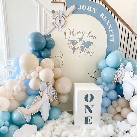 PARTY POP EVENTS | Oh my how the 1st year flies!! ✈️ Celebrating baby’s 1st year is so beautiful! We love being apart of all your 1st year… | Instagram Airplane Birthday Party Decorations, 1st Birthday Boy Themes, Baby Boy Birthday Themes, Happy Birthday John, John Bennett, Baby Birthday Decorations, Adventure Baby Shower, Boy Birthday Decorations, Christian Birthday