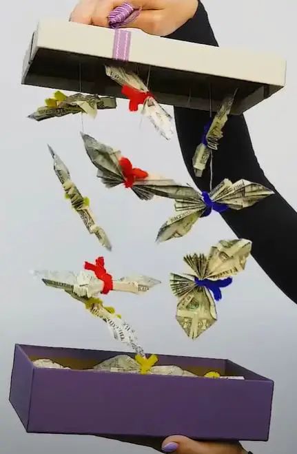 76 Unique Money Gift Ideas: Creative Ways To Give Money Unique Money Gift Ideas, Origami Dollar Bill, Creative Ways To Give Money, Money Gifts Christmas, Ways To Give Money, Money Gift Ideas, Origami Dollar, Wrapping Money, Birthday Money Gifts