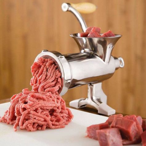 types of meat grinders Best Spaghetti Sauce, Best Spaghetti, Homemade Sausage, Best Meat, Butcher Shop, How To Make Sausage, Meat Grinder, Processed Meat, Cooking Equipment