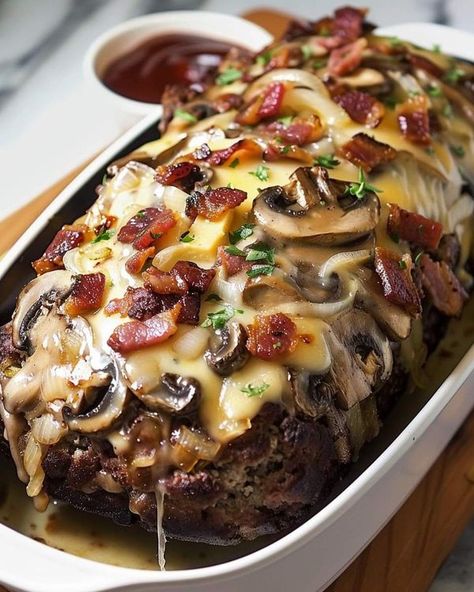 Cheese Meatloaf, Bacon Meatloaf, Cheese Stuffed Meatloaf, Leftover Meatloaf, Bacon Mushroom, Delicious Meatloaf, Grandma's Recipes, Bacon Stuffed Mushrooms, Grandmas Recipes