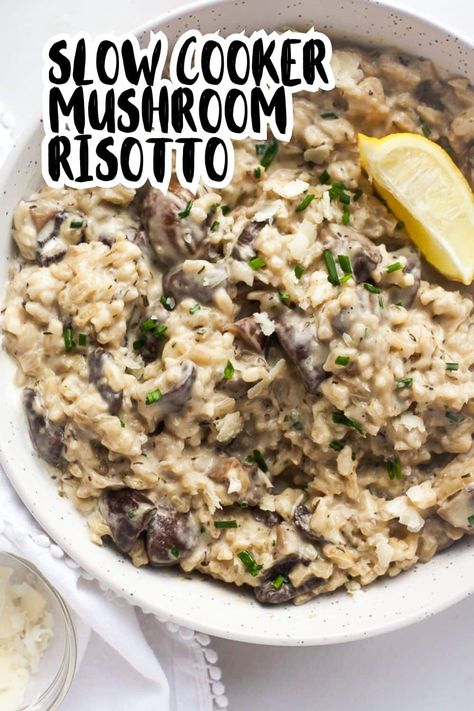 An easy way to make mushroom risotto in the slow cooker with no need to pre-brown the mushrooms! You will love this healthy vegetarian slow cooker dinner. It's creamy, flavorful, cheap and easy! Crockpot Risotto, Crockpot Mushrooms, Slow Cooker Ravioli, Dal Recipe, Rice Dish, Slow Cook, Savoury Recipes, Dried Mushrooms, Mushroom Risotto