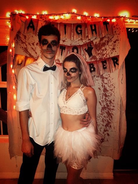 Bride And Groom Halloween, Skeleton Bride And Groom, Couple Halloween Costume, Skeleton Bride, Couple Halloween, Couple Halloween Costumes, Bride And Groom, Halloween Costume, Skeleton