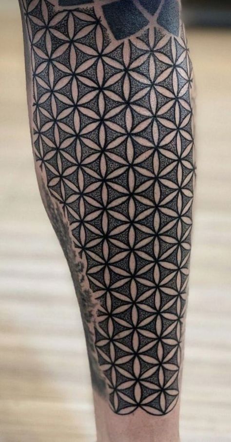 Geometric Dotwork Tattoo, Geometric Tattoo Filler, Geometric Tattoo Stencil, Dotwork Tattoo Mandala, Geometric Tattoo Sleeve Designs, Geometric Tattoo Pattern, Flower Of Life Tattoo, All Seeing Eye Tattoo, Flower Of Life Pattern