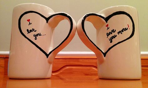 Oil-based paint sharpies • goodwill mugs $.50 • baked at 350* for 30 minutes   Date night in with Matthew. Pottery Painting Ideas Couples, Couples Ceramic Painting, Couple Pottery Painting Ideas, Couple Mugs Ideas, Couple Mugs Designs, Sharpie Plates, Sharpie Projects, Sharpie Mug, Sharpie Crafts