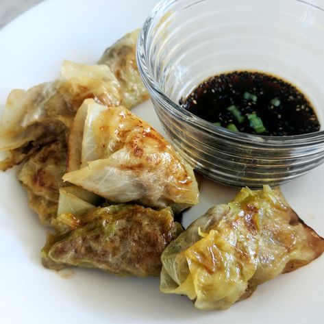 Keto Potstickers, Asian Dipping Sauce, Dinners Healthy, Keto Board, Keto Pork, Recipes Mexican, Pot Stickers, Keto Cooking, Recipes Quick