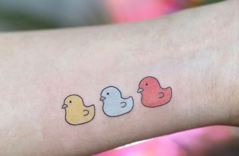 50+ Duck Tattoos with Meanings 10 Momma Duck And Ducklings Tattoo, Ducks In A Row Tattoo, Ducklings Tattoo, Duckling Tattoo, Small Friendship Tattoos, Grandchildren Tattoos, Wine Glass Tattoo, Chicken Tattoo, Black Line Tattoo