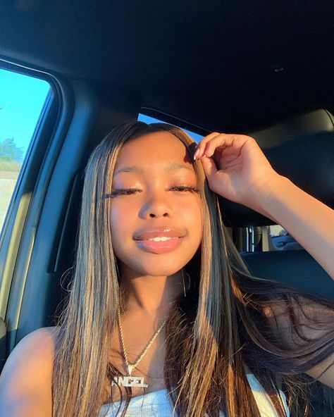 ATL💗 (@youluvangel) posted on Instagram • May 19, 2019 at 5:17pm UTC Styles For Brown Hair, Hairdye Styles, Pelo Color Vino, Random Faces, Foods Ideas, Girly Tingz, Bad Bad, Hair Dyes, Honey Blonde Highlights