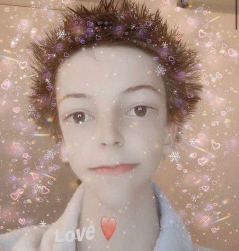 Kalynn Koury Pfp, Weston Koury Icon, Weston Koury Funny, Weston Koury Funny Filter, Weston Koury And Kalynn, Kaylnn Koury And Weston, Weston Koury, Funny Filters, Crying Emoji