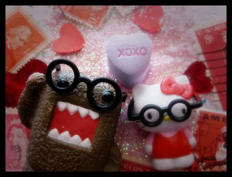 Daily Domo #44 Domo Discord Banner, Domo Laptop Wallpaper, Domo X Hello Kitty, Domo Wallpaper Desktop, Domo Matching Pfp, Domo And Hello Kitty, Domo Hello Kitty, Domo Kun, Me N Him