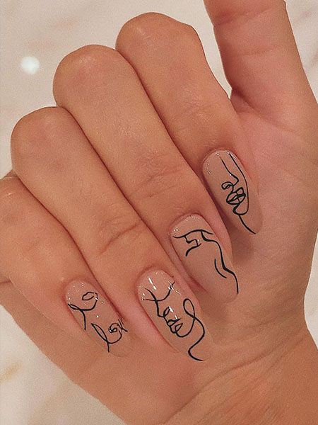 23 Fun Long Nail Designs to Copy in 2021 - The Trend Spotter Line Nail Art, Edgy Nails, Lines On Nails, Minimal Nails, Dream Nails, Fire Nails, Funky Nails, Pretty Acrylic Nails, Chic Nails