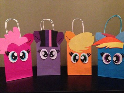 Rainbow Dash Party, My Little Pony Birthday Party, Pony Birthday Party, Little Pony Birthday Party, My Little Pony Party, Pony Birthday, Pony Party, 6th Birthday Parties, 4th Birthday Parties