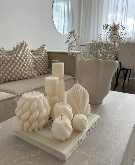 Cream Lounge, Minimalism Inspiration, Fancy Candles, Organic Candles, Candle Aesthetic, 18th Birthday Party, Candle Collection, Decor Aesthetic, Aesthetic Aesthetic