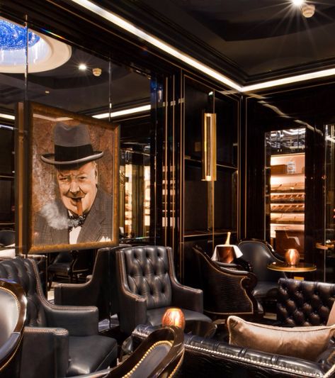 The Wellesley London's private cigar room features a portrait of noted stogie-lover Winston Churchill. Zigarren Lounges, Whiskey Room, Speakeasy Bar, Bar In Casa, Bar Interior Design, Leather Chairs, Man Room, Bar Interior, Lounge Design