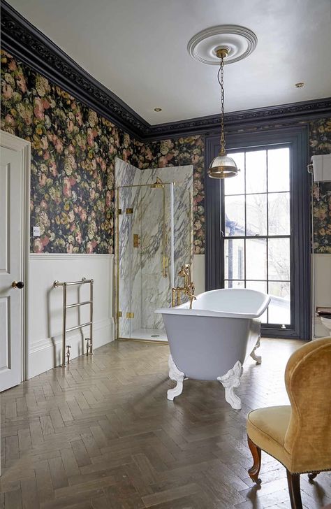 Victoria E5, London - Eclectic Location - The Location Guys Large Victorian Bathroom, Victorian House Bathroom, Bathroom Victorian, Crittal Doors, London Victoria, House Before And After, London Houses, Victorian Townhouse, Victoria London