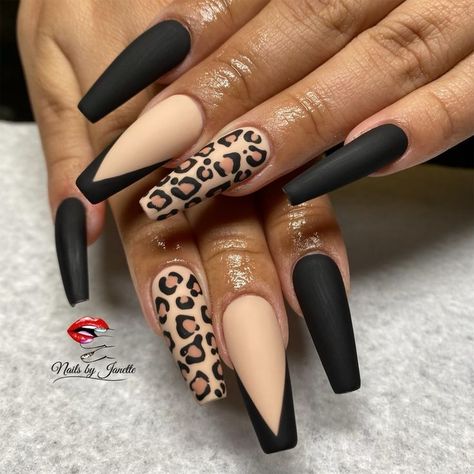 Fall Nails With Leopard Print, Coffin Leopard Nails, Fall Cheetah Print Nails, Cheetah Print Nails Coffin, Fall Animal Print Nails, Cheetah Print Nails Fall, Leopard Fall Nails, Leopard Print Nails Fall, Summer Leopard Nails