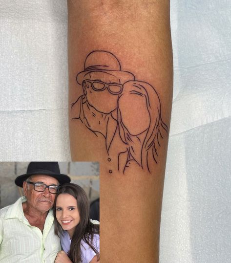 People Outline Tattoo, Outline Of Picture Tattoo, Family Photo Tattoo, Photo Outline Tattoo, Abuelo Tattoo, Portrait Outline Tattoo, Line Portrait Tattoo, Picture Outline Tattoo, Tattoo Grandparents