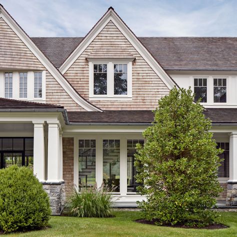 Shingle House Exterior, Shingle Style Architecture, Cedar Shingle Siding, Shingle House, Shingle Style Homes, Exterior Design Ideas, Shingle Siding, Shingle Exterior, Cottage Exterior