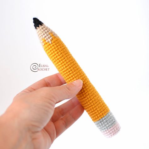 Pencil Free Crochet Pattern By Elisa's Crochet Pencil Crochet Pattern, Pencil Crochet, Handmade Plushies, Crochet Blog, Pink Yarn, Pdf Patterns, Easy Crochet Patterns, Yarn Needle, Slip Stitch