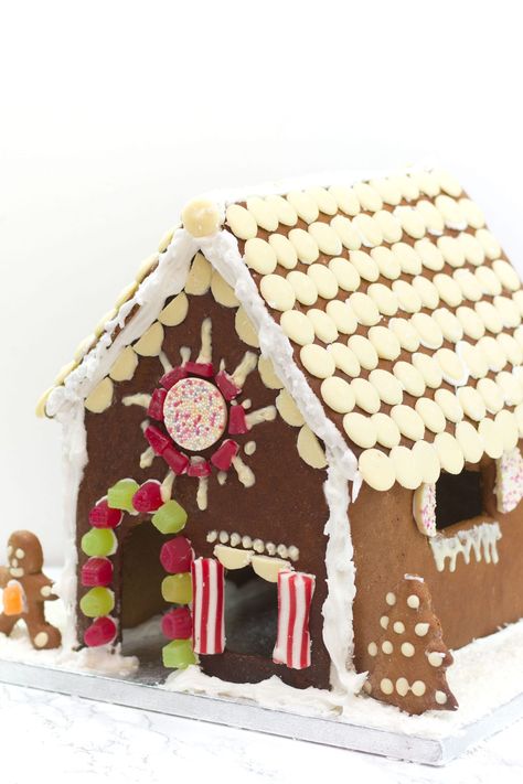 Gingerbread house, homemade and gluten free | Festive Treats | Gluten Free Gingerbread House Recipe, Gluten Free Gingerbread House, Making A Gingerbread House, Christmas Recipes For Kids, Gingerbread House Patterns, Gingerbread House Recipe, Make A Gingerbread House, Vegan Gingerbread, Gluten Free Gingerbread