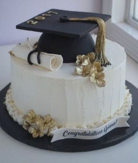 Graduation Cake Ideas, Dessert Table Graduation, Cakes Graduation, Graduation Cake Designs, Tårta Design, Graduation Party Desserts, Graduation Desserts, Graduation Party Cake, Graduation Cookies