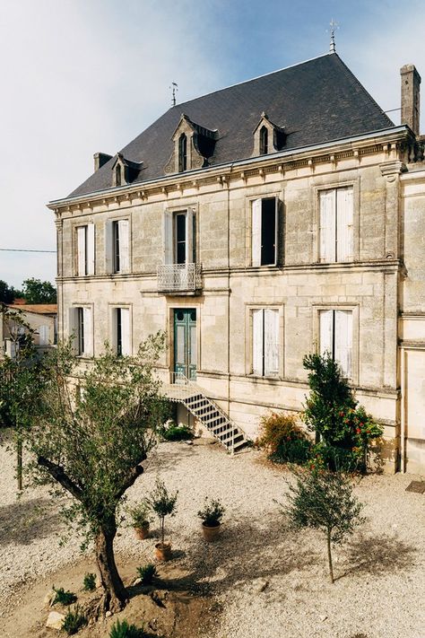 Mimi Thorisson, Homes In France, Houses In France, Hallway Design, French Countryside, French Farmhouse, French Country House, Stone Houses, French Country Style