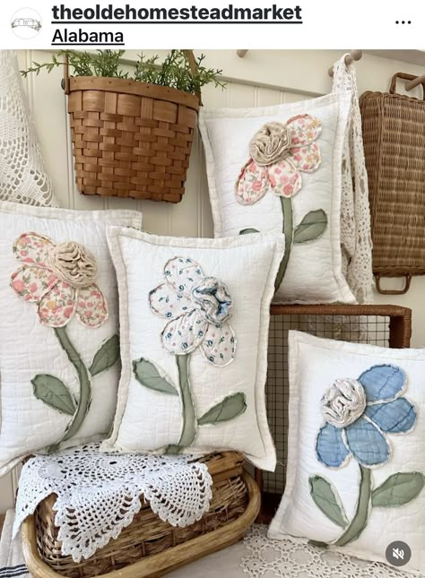 Old Quilts Repurposed Ideas Diy, Old Quilts Repurposed Ideas, Homestead Market, Raggy Quilts, Repurposed Quilts, Sweet Gingerbread, Flower Pillows, Quilt Pillows, Homemade Pillows