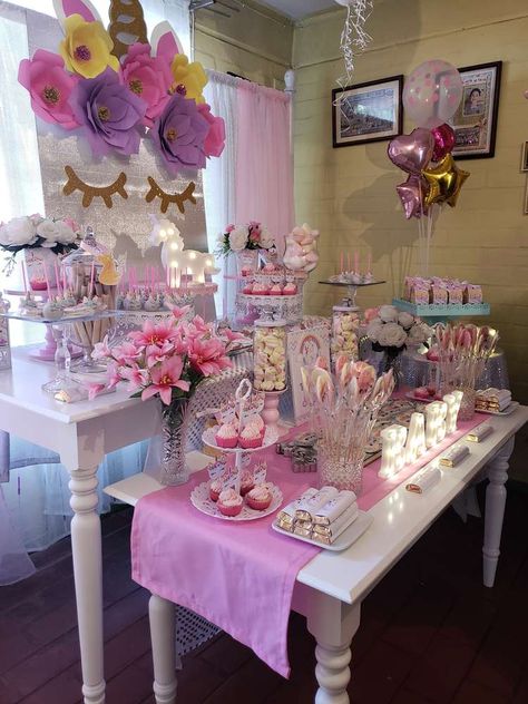 Unicornios Baby Shower Party Ideas | Photo 1 of 11 | Catch My Party Unicorn Table Set Up, Unicorn Theme Candy Table, Unicorn Table, Birthday Unicorn, Unicorn Baby Shower, Unicorn Theme, Large Paper Flowers, Baby Shower Party Ideas, Shower Party Ideas