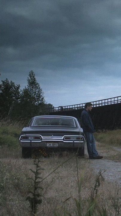 Dean Winchester Lockscreen, Dean Winchester Impala, Dean Winchester Wallpaper, Supernatural Impala, Dean Winchester Supernatural, 67 Impala, Impala 67, 1967 Chevy Impala, Supernatural Series